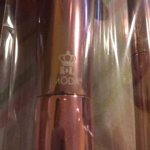 Sephora Makeup - Moda brushes. Set of 2, brand new. Never used. Sephora Makeup - Moda brushes. Set of 2, brand new. Never used.